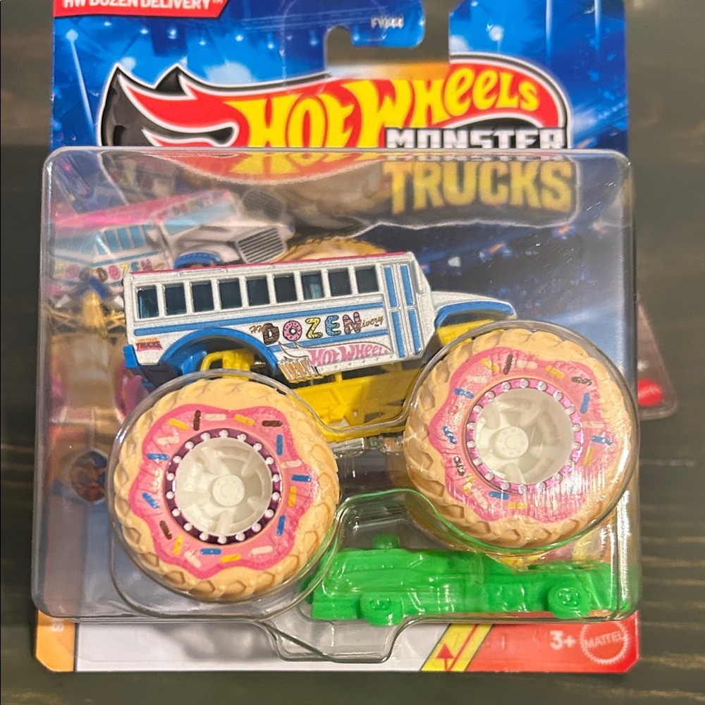HW Monster Trucks HW DOZEN DELIVERY